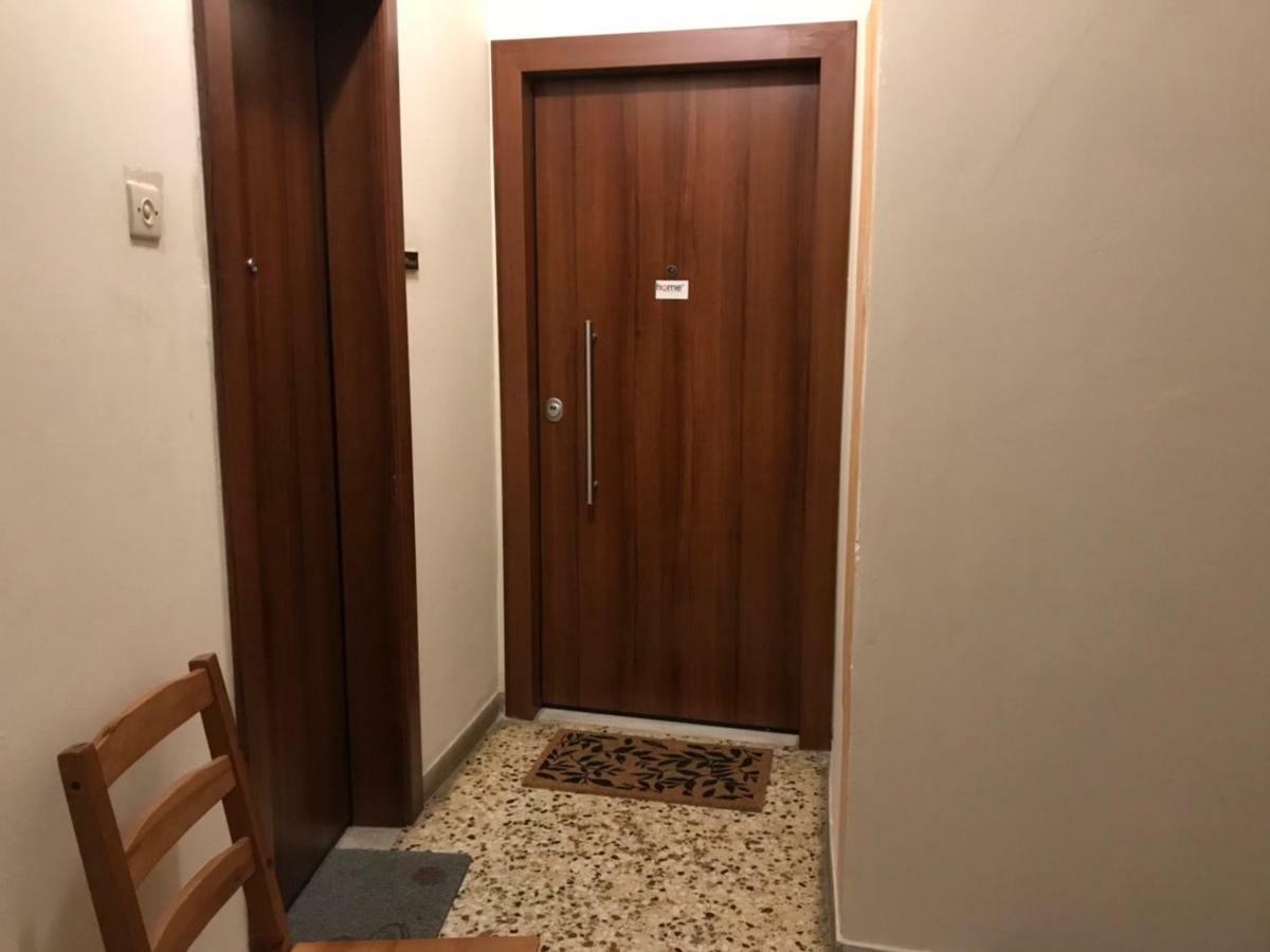 Joyfull Apartment Perfect Location Атина Екстериор снимка