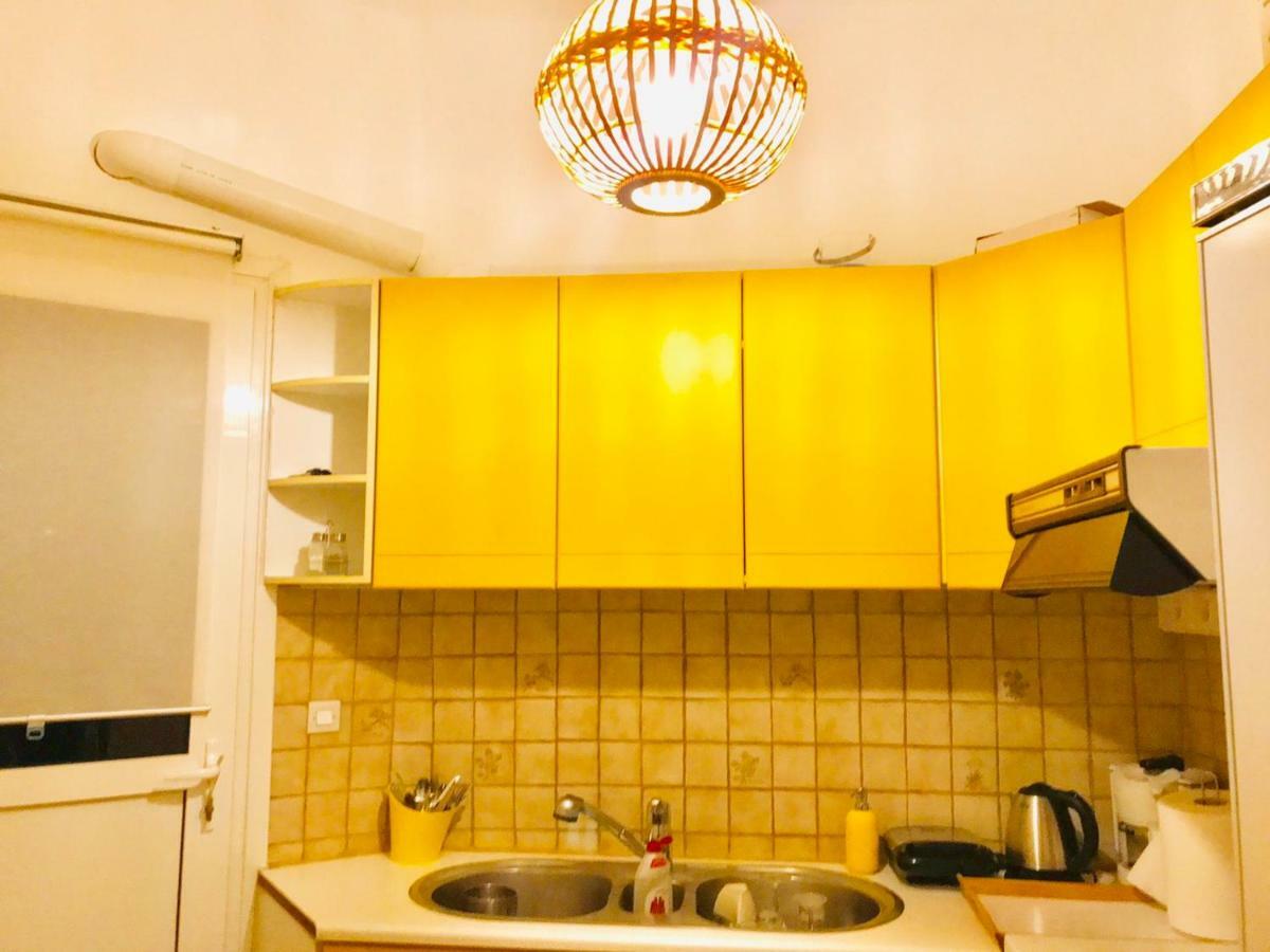 Joyfull Apartment Perfect Location Атина Екстериор снимка